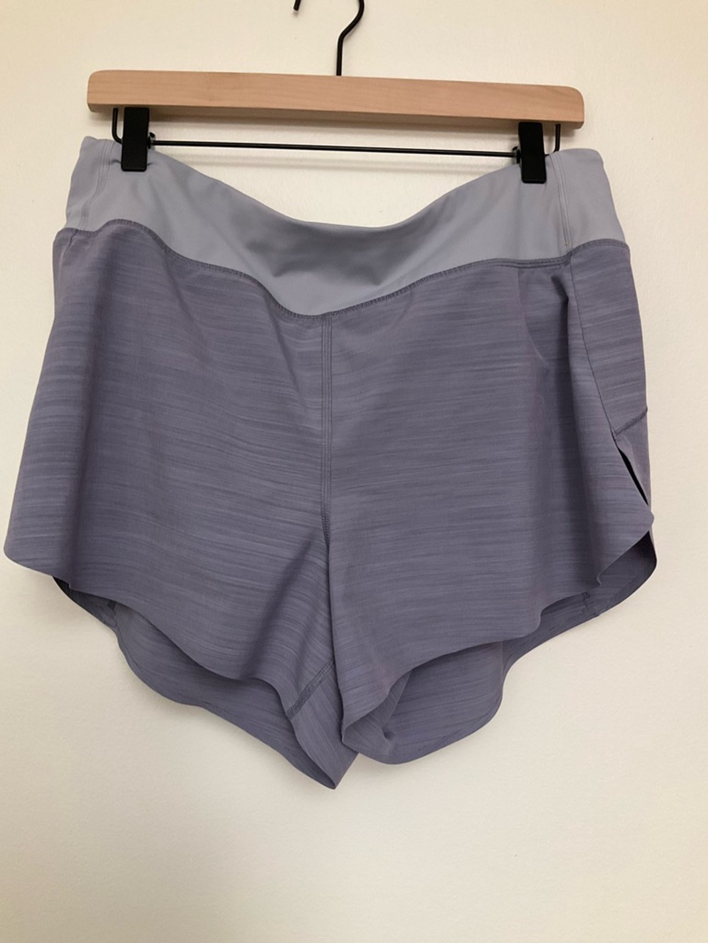 Athlete Run With It 3.5” Shorts